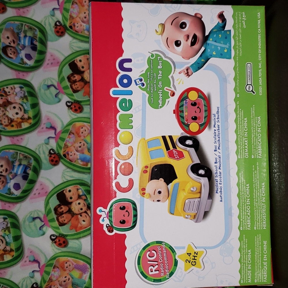 CoComelon Remote Control Musical Bus - Picture 3 of 3